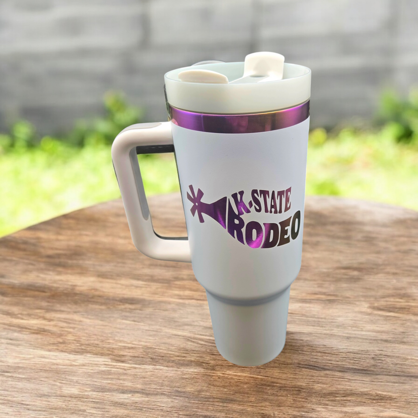 40 ounce Tumbler with handle